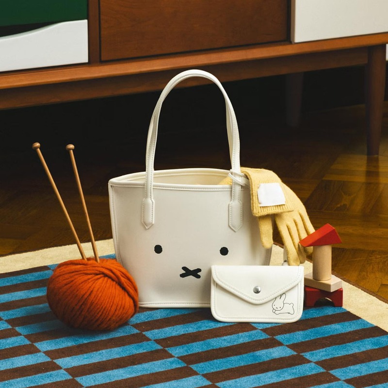Bolso de mano de la serie Kawa - Anime Tote Bag reseña y precio